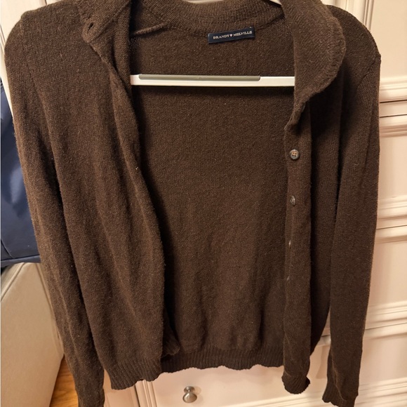 Brandy Melville sweater - Picture 2 of 3